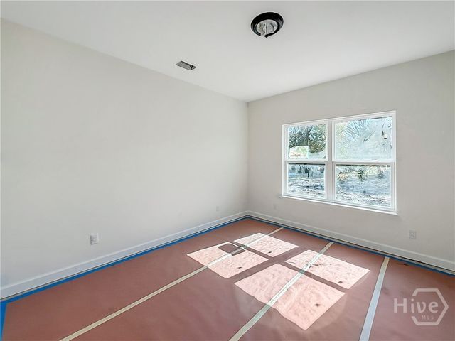 121 KING Street, Savannah, GA 31408