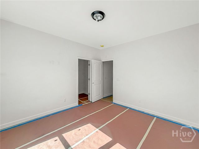 121 KING Street, Savannah, GA 31408