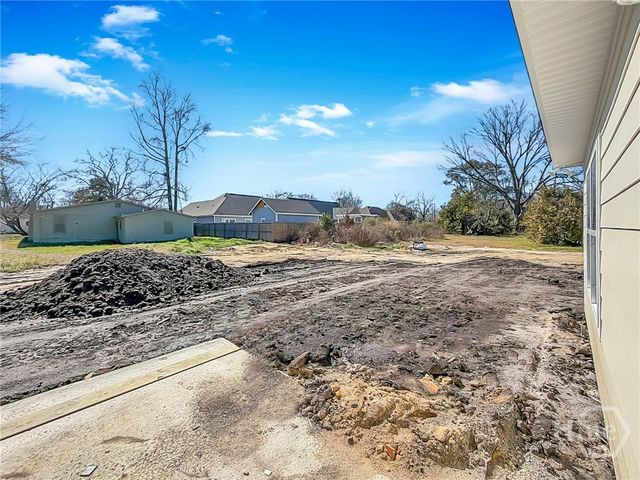 121 KING Street, Savannah, GA 31408