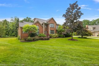 8117 Remington Court, Independence Charter Township, MI 48348