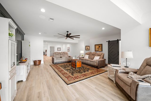 101 Kensington Place, Nicholasville, KY 40356