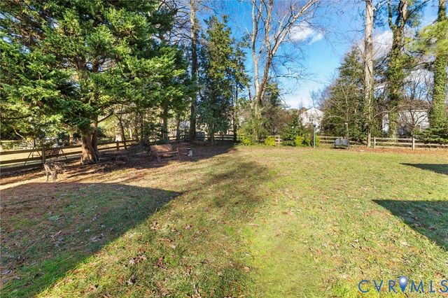 13104 Chancery Pl, Henrico, VA 23233