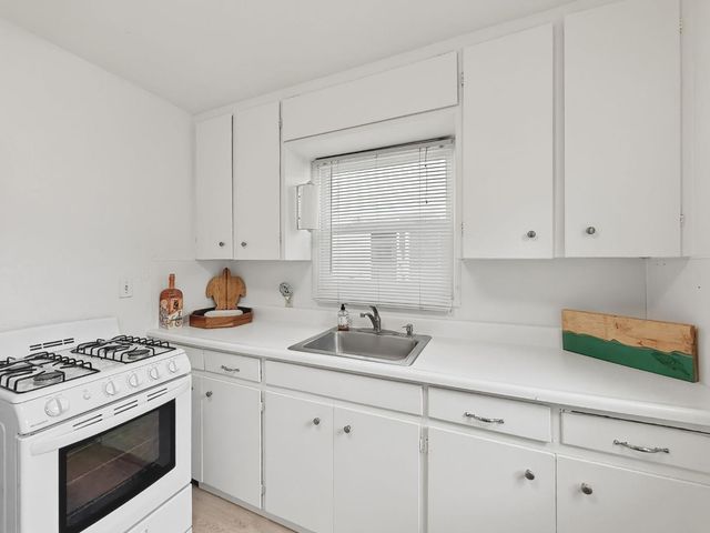 4630 Jewel Street, Capitola, CA 95010