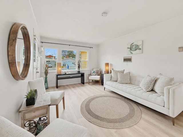4630 Jewel Street, Capitola, CA 95010