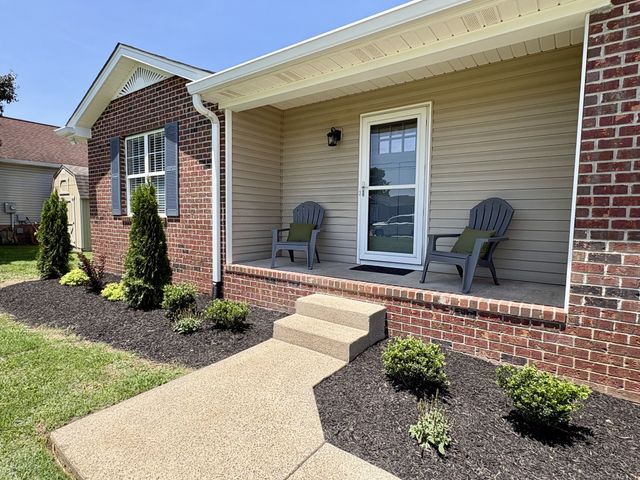 123 Tucker Trice Blvd, Lebanon, TN 37087