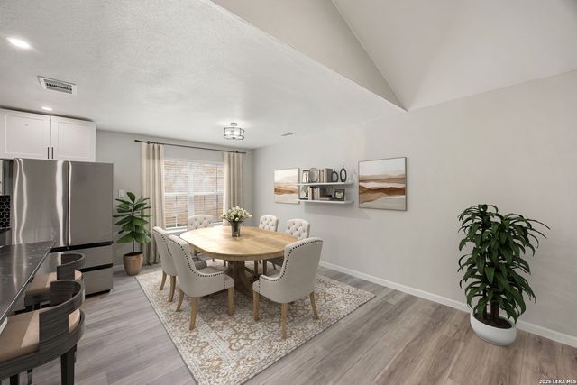 12211 Ecksminster St, San Antonio, TX 78216