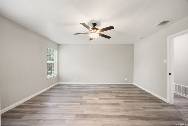 12211 Ecksminster St, San Antonio, TX 78216