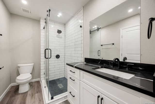 12211 Ecksminster St, San Antonio, TX 78216