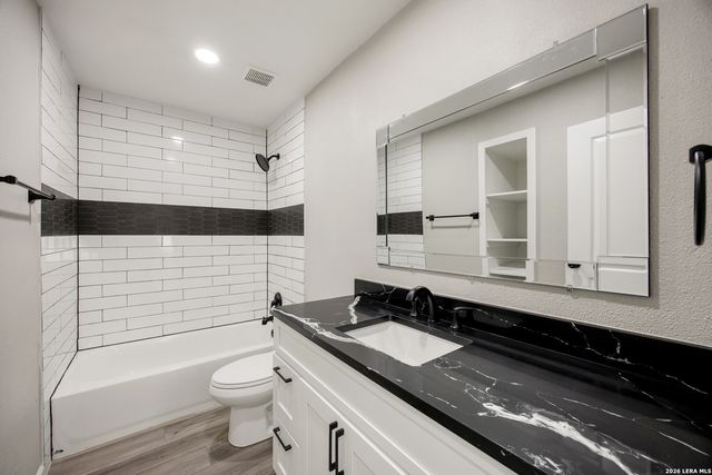 12211 Ecksminster St, San Antonio, TX 78216