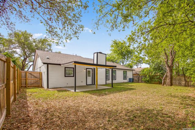 12211 Ecksminster St, San Antonio, TX 78216