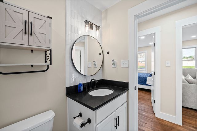 3425 Leland Cir, Hopkinsville, KY 42240