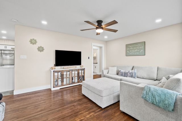 3425 Leland Cir, Hopkinsville, KY 42240