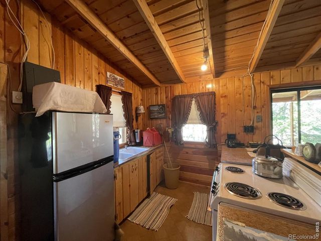 35 Robin Path, Red Feather Lakes, CO 80545