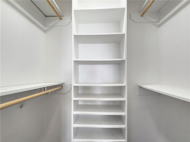 3003 Highwood Lane, Bryan, TX 77803