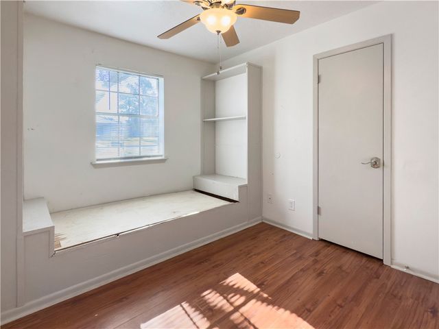 3003 Highwood Lane, Bryan, TX 77803