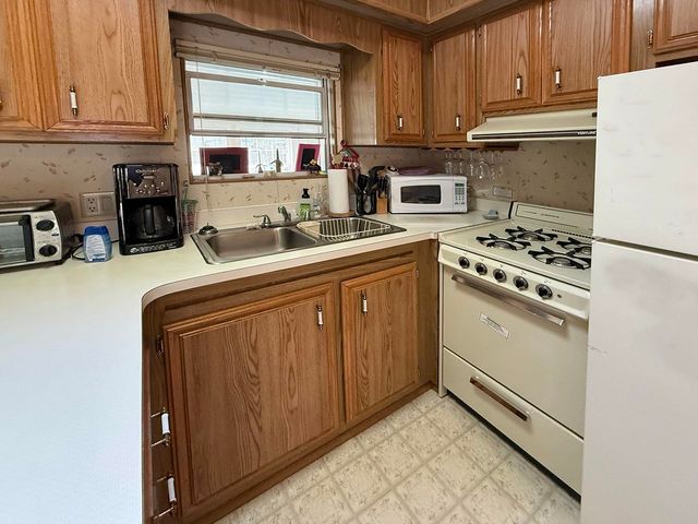 321 Yona Drive, Rochester, NH 03839