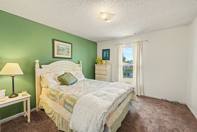 209 Laura St., Salina, KS 67401