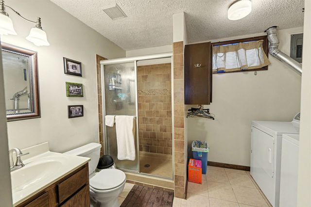 209 Laura St., Salina, KS 67401