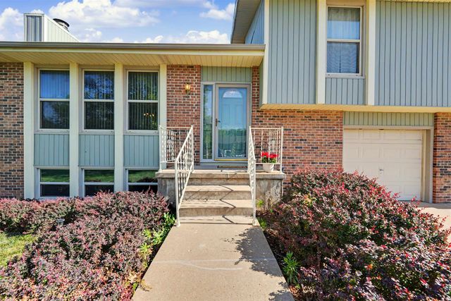 209 Laura St., Salina, KS 67401
