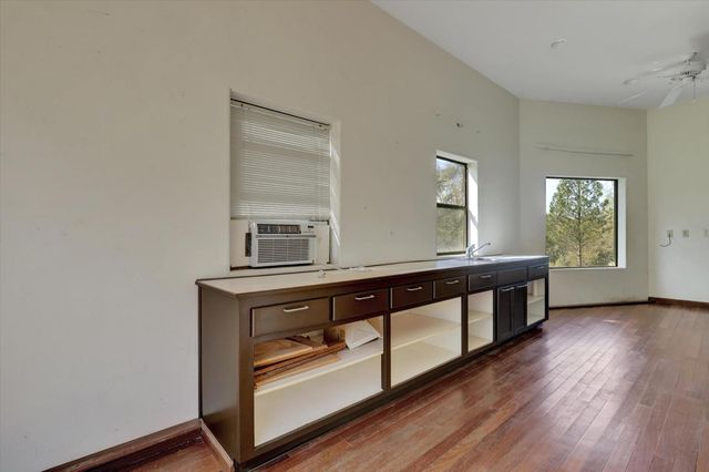 19787 Calle Toro Ln, Penn Valley, CA 95946