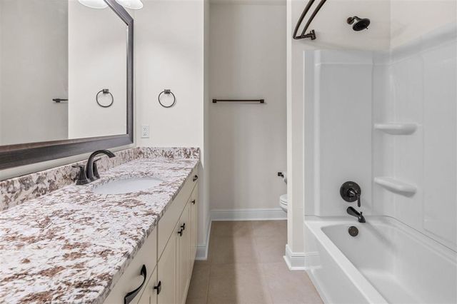 3303 Fairwood Lane, Lake Charles, LA 70607