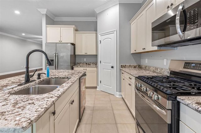 3303 Fairwood Lane, Lake Charles, LA 70607