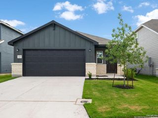 1115 Pigeon, Marion, TX 78124