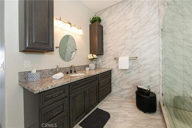26045 Lucille Circle, Murrieta, CA 92562