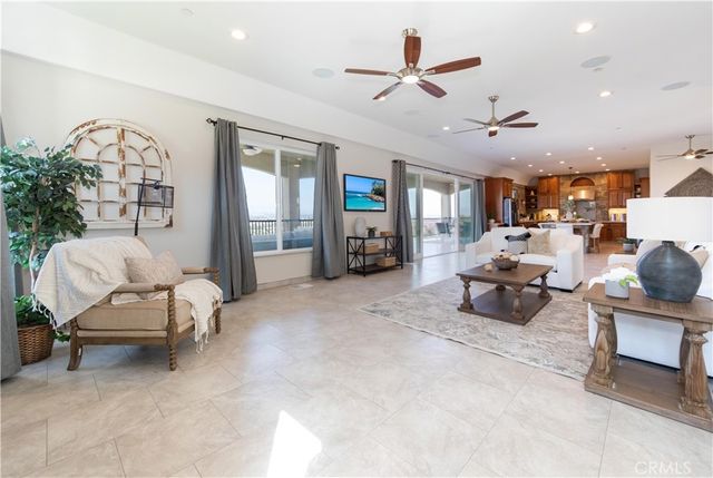 26045 Lucille Circle, Murrieta, CA 92562