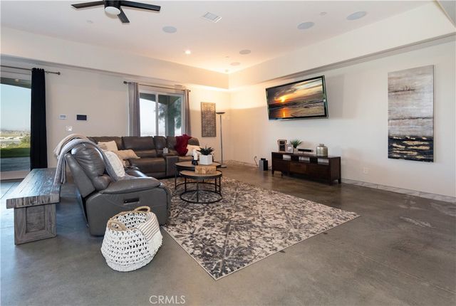 26045 Lucille Circle, Murrieta, CA 92562