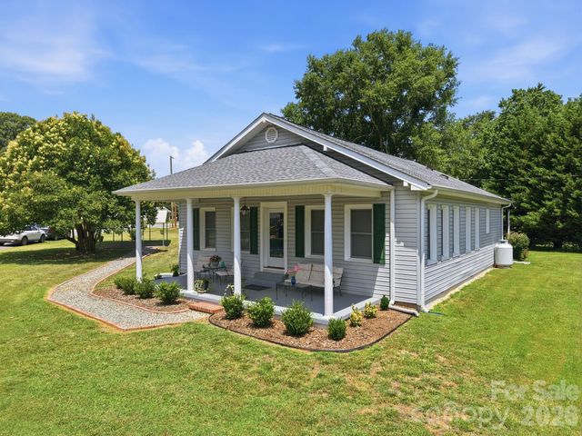 144 E Park Road, Ellenboro, NC 28040