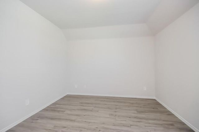 204 Blue Crane Street, Huntsville, TX 77320