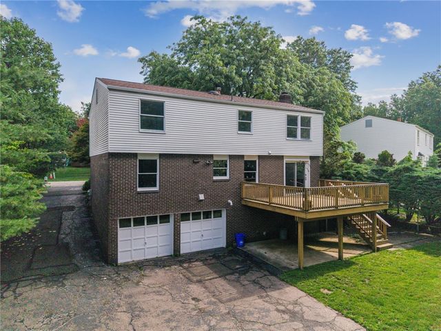 2104 Berkshire Drive, Monroeville, PA 15146