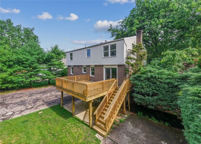 2104 Berkshire Drive, Monroeville, PA 15146