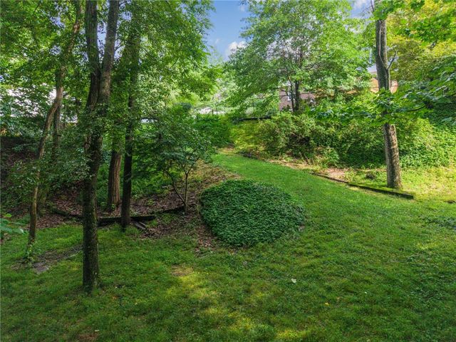 2104 Berkshire Drive, Monroeville, PA 15146