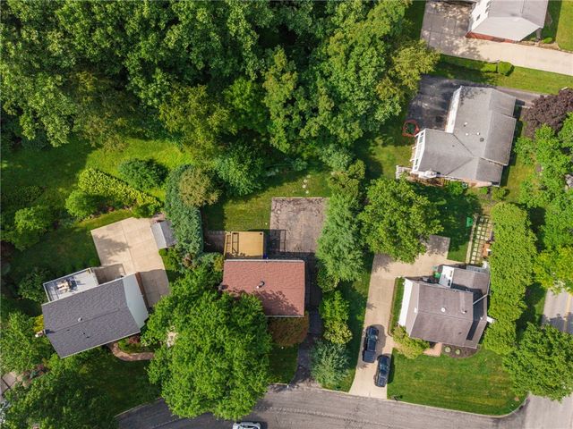 2104 Berkshire Drive, Monroeville, PA 15146