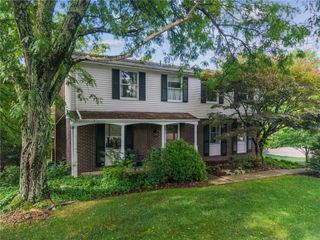 2104 Berkshire Drive, Monroeville, PA 15146