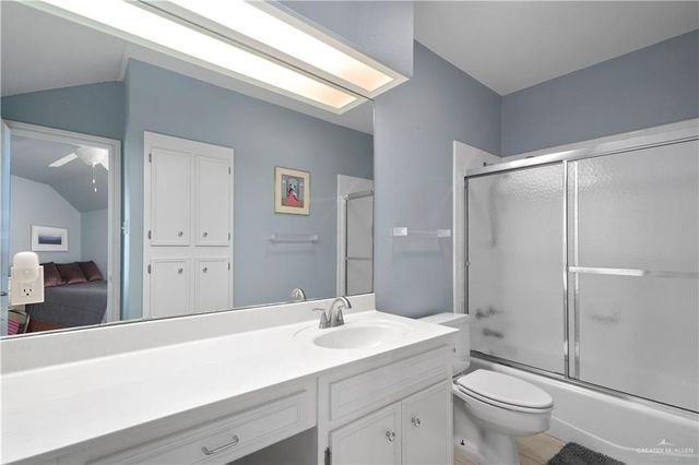 1113 Xanthisma Avenue, Mcallen, TX 78504