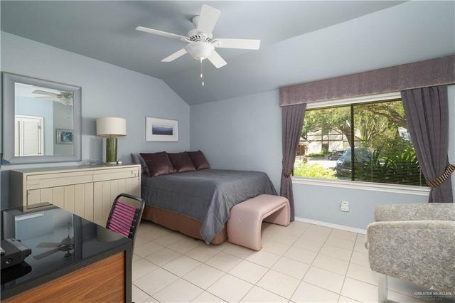 1113 Xanthisma Avenue, Mcallen, TX 78504