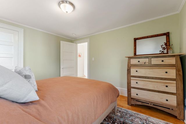 4 University Road, Burlington, VT 05401
