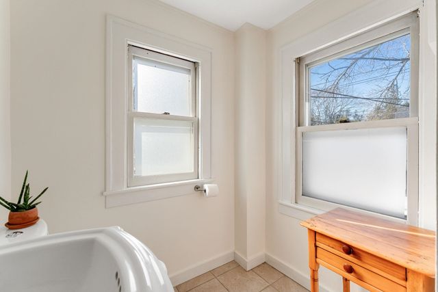 4 University Road, Burlington, VT 05401
