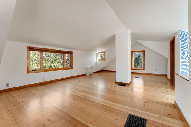 4 University Road, Burlington, VT 05401