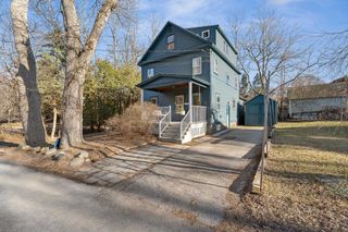 4 University Road, Burlington, VT 05401