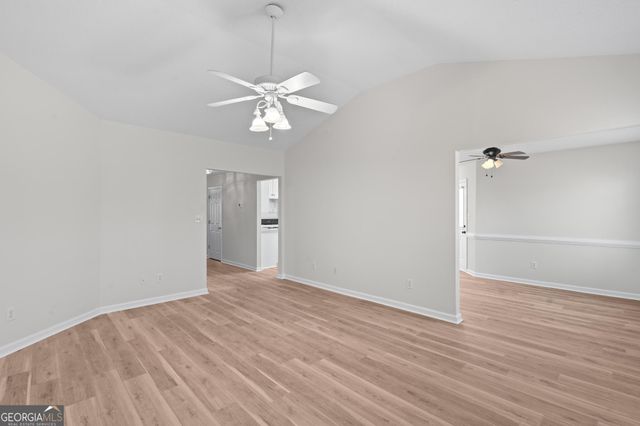 600 Longstreet Lane, Locust Grove, GA 30248