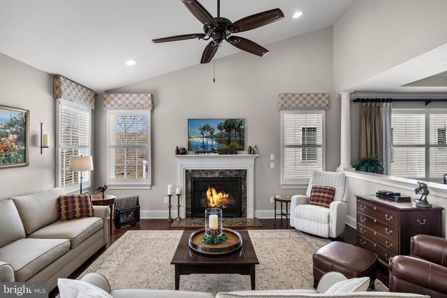 10 BRINKLOW CT, Medford, NJ 08055