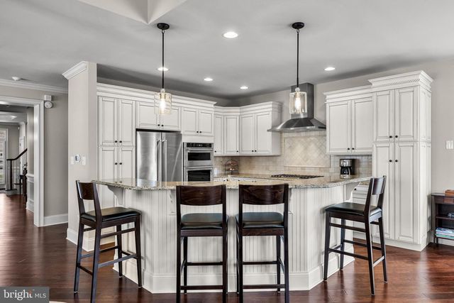 10 BRINKLOW CT, Medford, NJ 08055