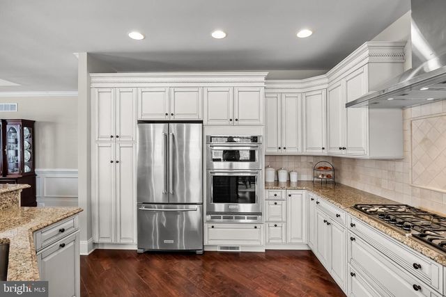 10 BRINKLOW CT, Medford, NJ 08055