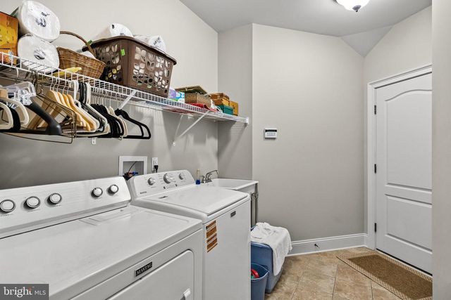 10 BRINKLOW CT, Medford, NJ 08055