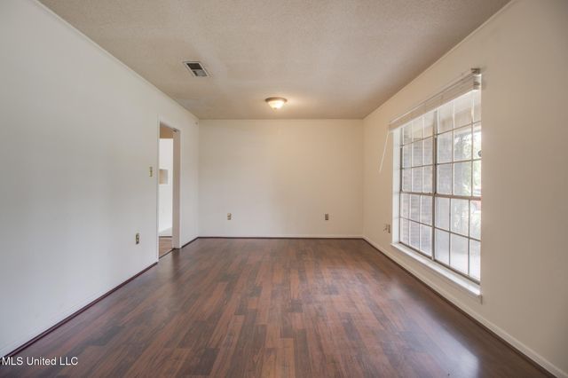 107 Deanna Street, Gulfport, MS 39503