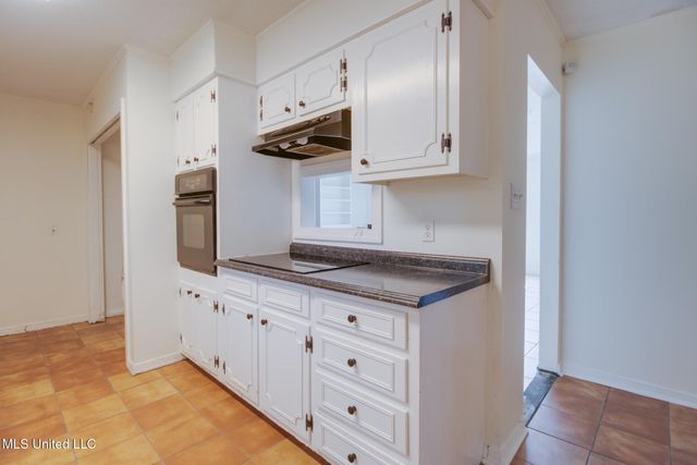 107 Deanna Street, Gulfport, MS 39503